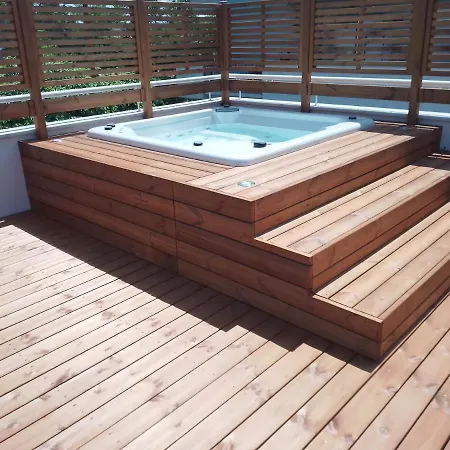 Bed and breakfast Elia 4*