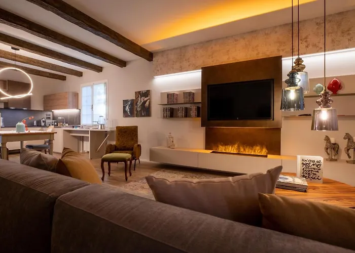 Elia Беллария-Иджеа-Марина